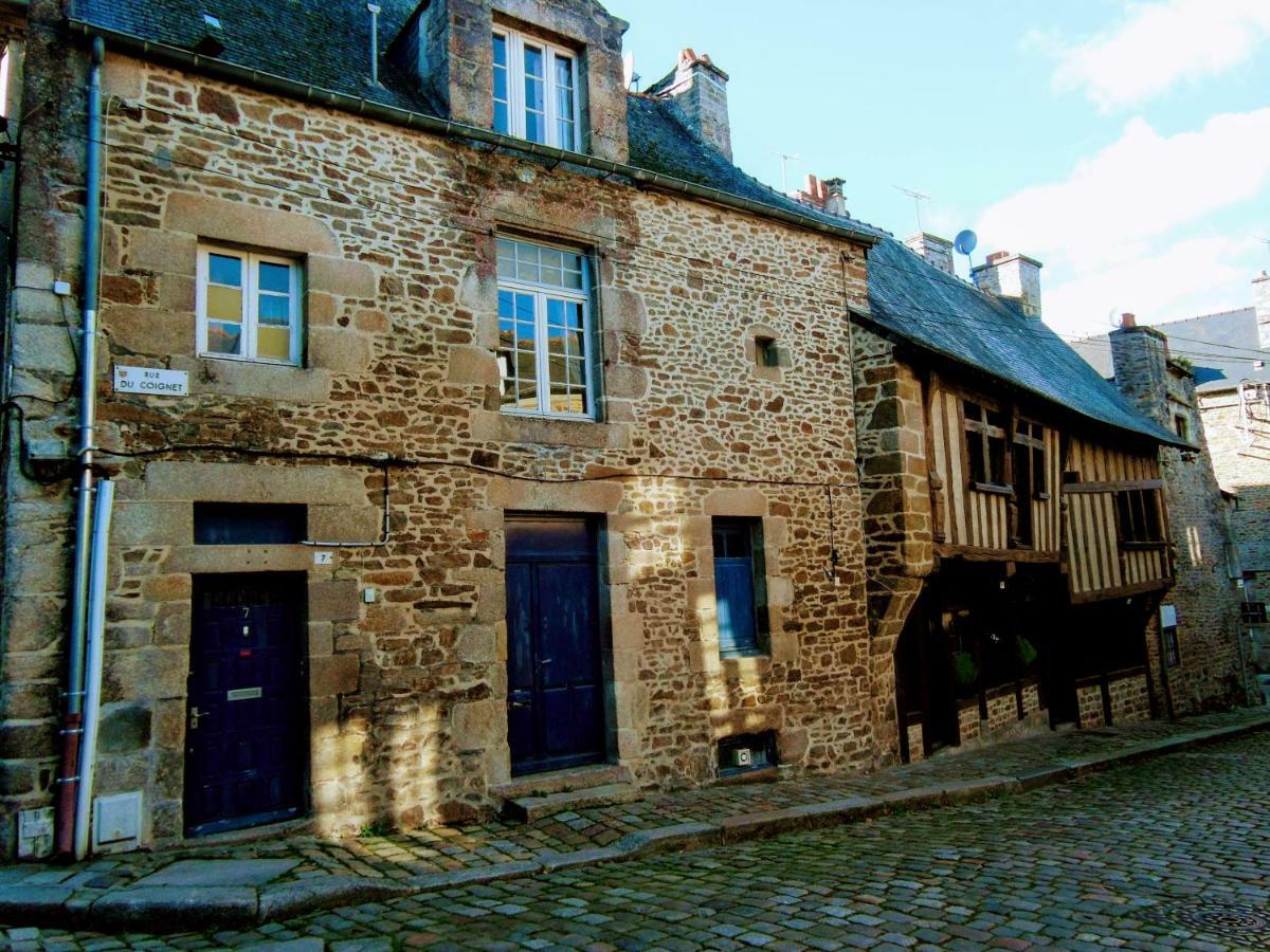 Gate House Lodge Dinan Exterior foto